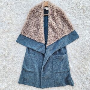 Onetheland Sleeveless‎ Fur Trim Cardigan
